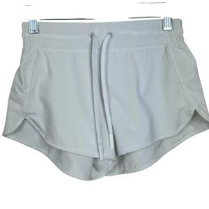 Aritzia TNA white athletic shorts XS?